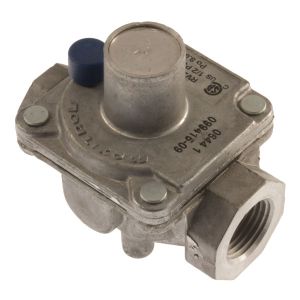 099415-09 regulator gas maxitrol front view