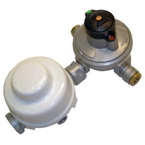 LP Two stage Auto changeover Regulator
