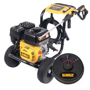 The DXPW61249 pressure washer.