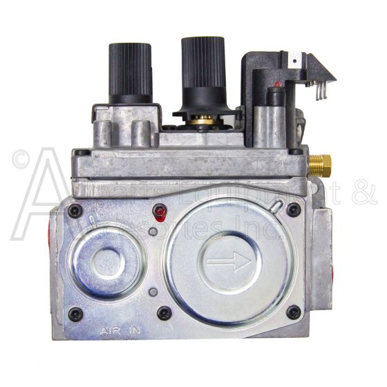 The 901917 gas valve with directional arrow indicating gas flow direction.