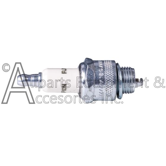 33636 Tecumseh spark plug